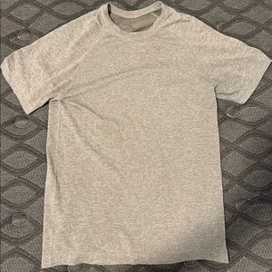 Men’s Fabletics Tee